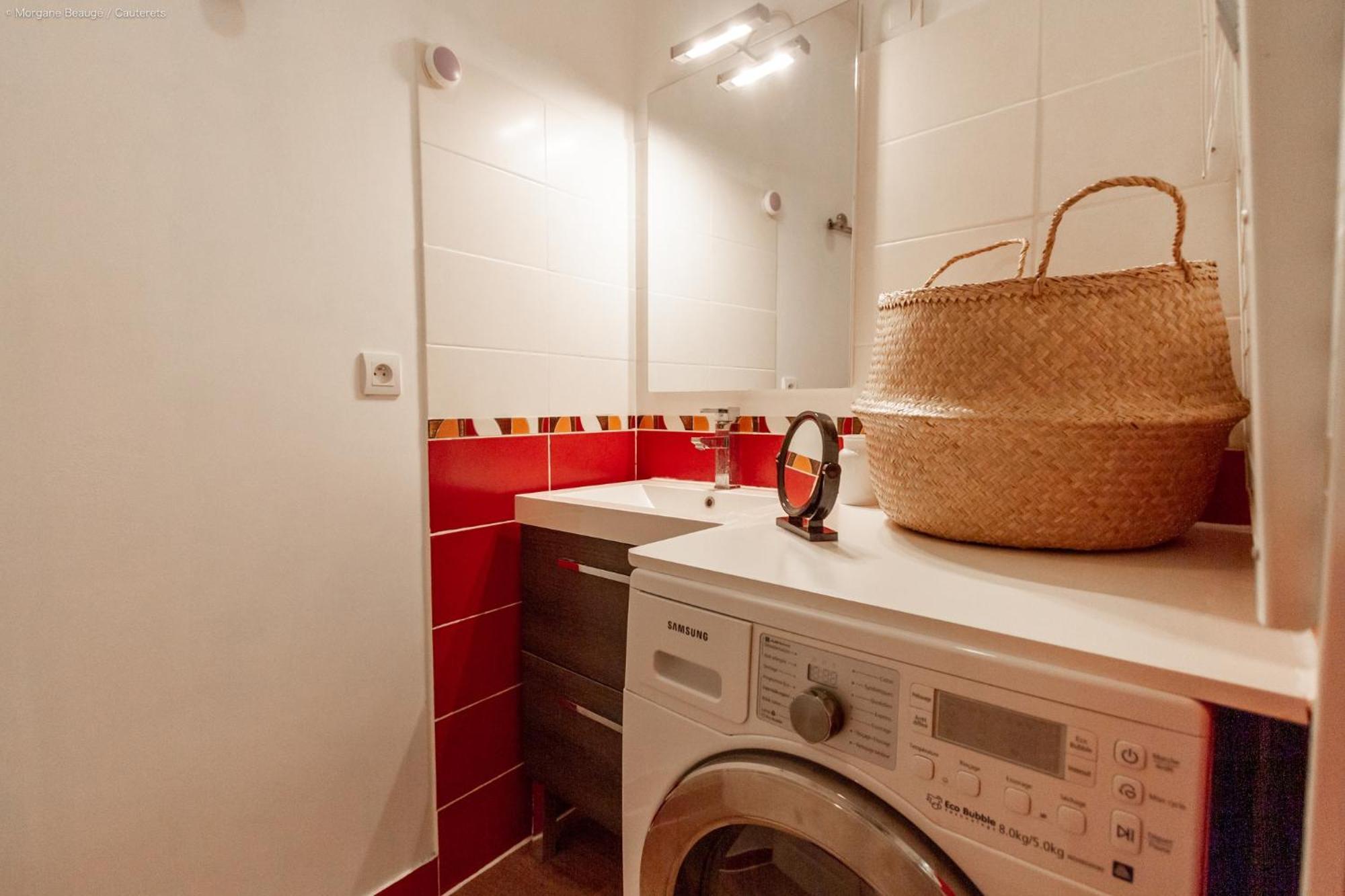Charmant Appartement Au Calme En Plein Centre Ville Avec Wifi Et Linge De Maison Inclus Cauterets Exterior foto